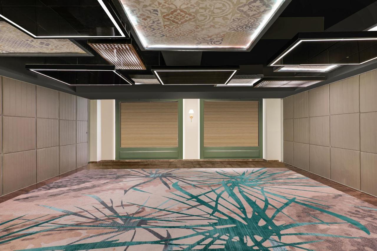 Lemon Tree Hotel, Hisar Екстер'єр фото