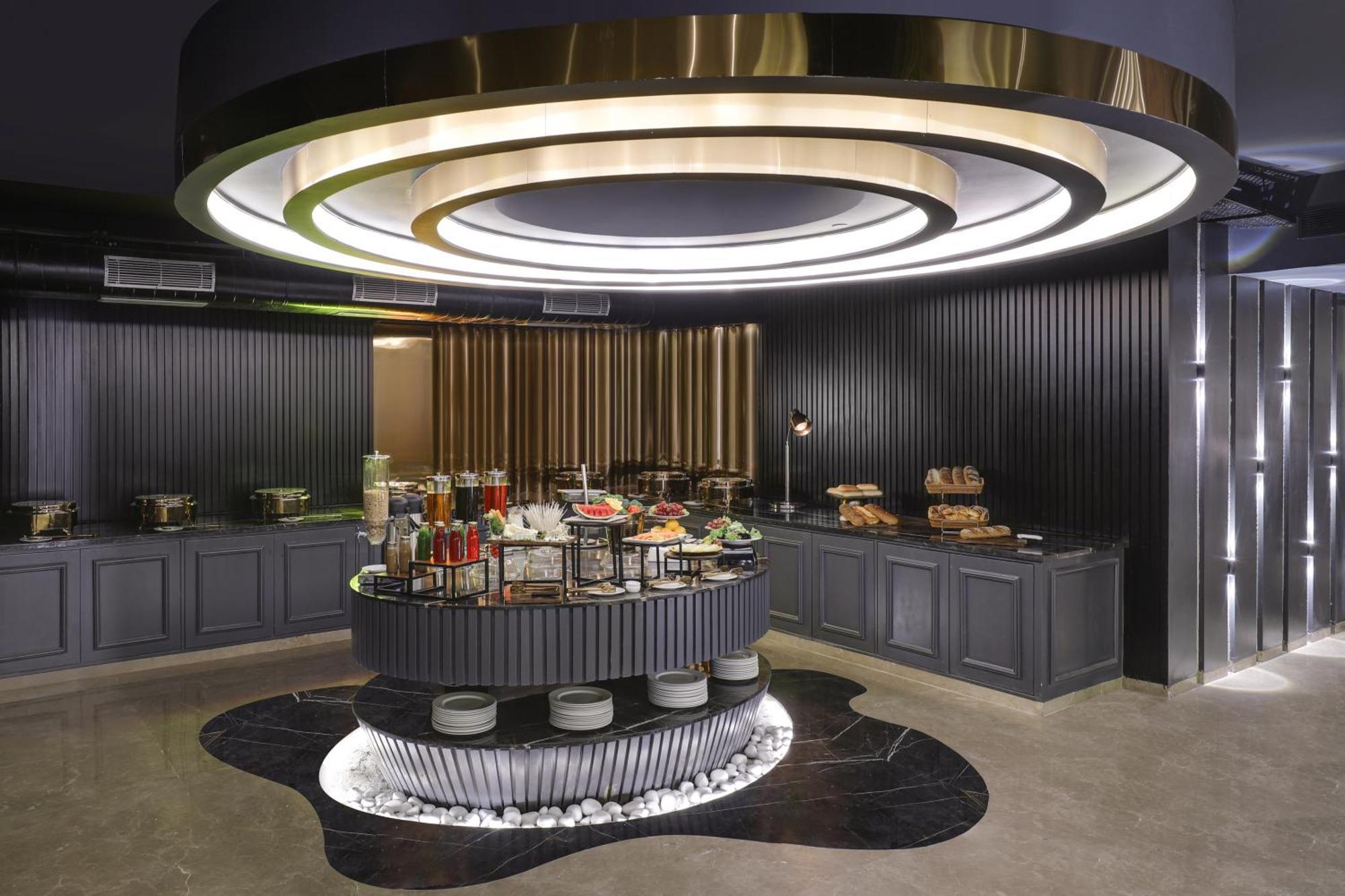 Lemon Tree Hotel, Hisar Екстер'єр фото